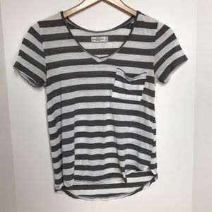 XS Abercrombie & Fitch short sleeve t striped